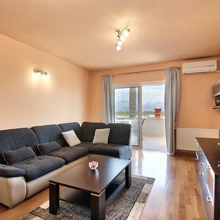 Neretva Opuzen (Dubrovnik-Neretva)